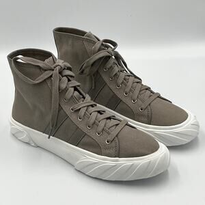 NWB Lisa Vicky Canvas High Top Getaway Sneakers Gray Women's Size 8